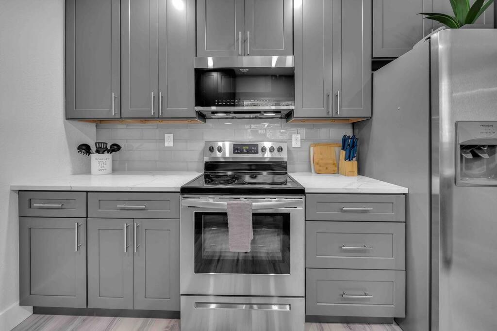 Sweet Escape 5 Br/2Ba Min From Airport And Beach Fort Lauderdale Exteriör bild